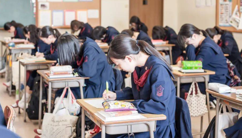 日本高中留学条件