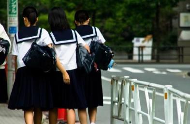 日本大学语言考试怎么选择语种？