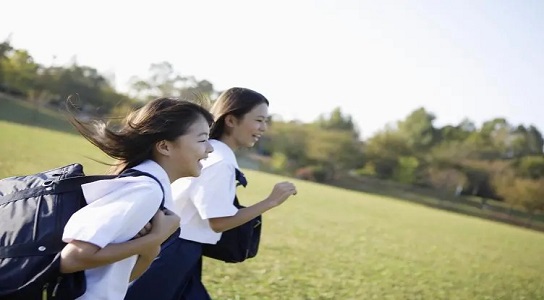 日本高中留学生的生活体验及成长